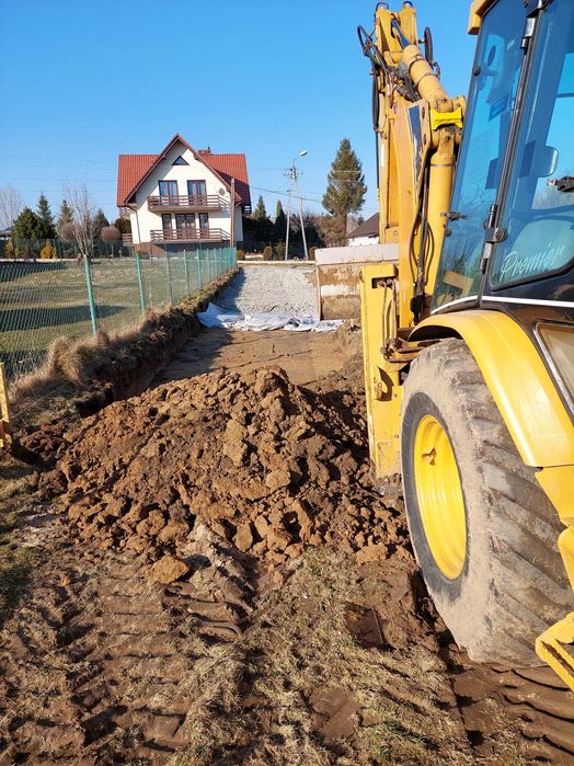 Koparko-ładowarka, minikoparka, USŁUGI