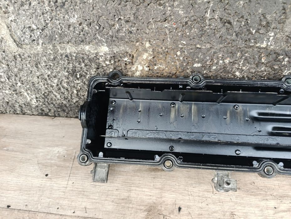 Кришка клапанів 2.5 TDS M51 Bmw E39 E34 Opel Omega B