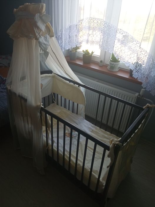 Sprzedam łóżeczko