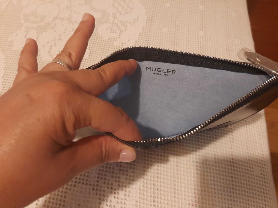 Carteira de mao muhler