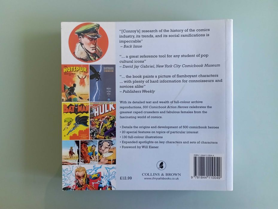 Livro "500 Great Comicbook Action Heroes"