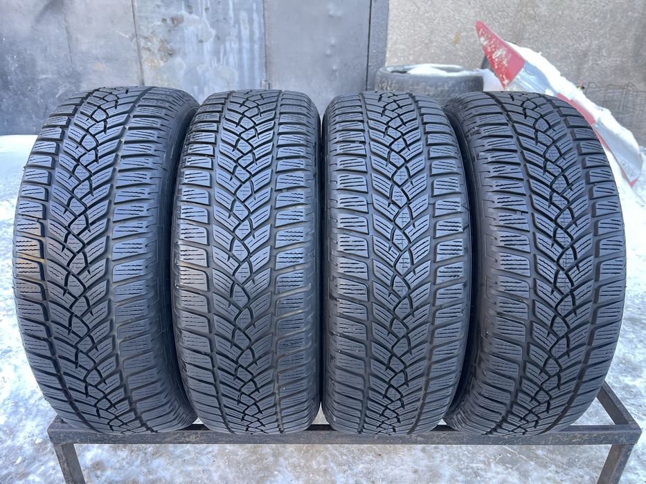 Шини 215/65/16 Fulda Kristall Control HP2 зима 4шт 7,6мм