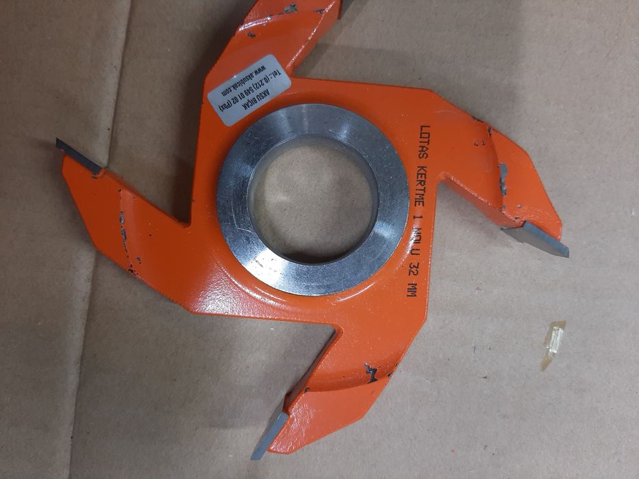 Фрези  по дереву