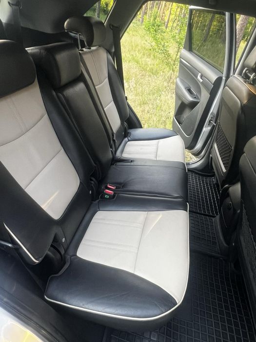 Продам KIA Sorento 2012