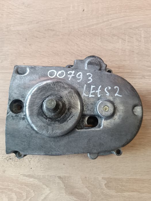 Крышка вариатора Suzuki lets