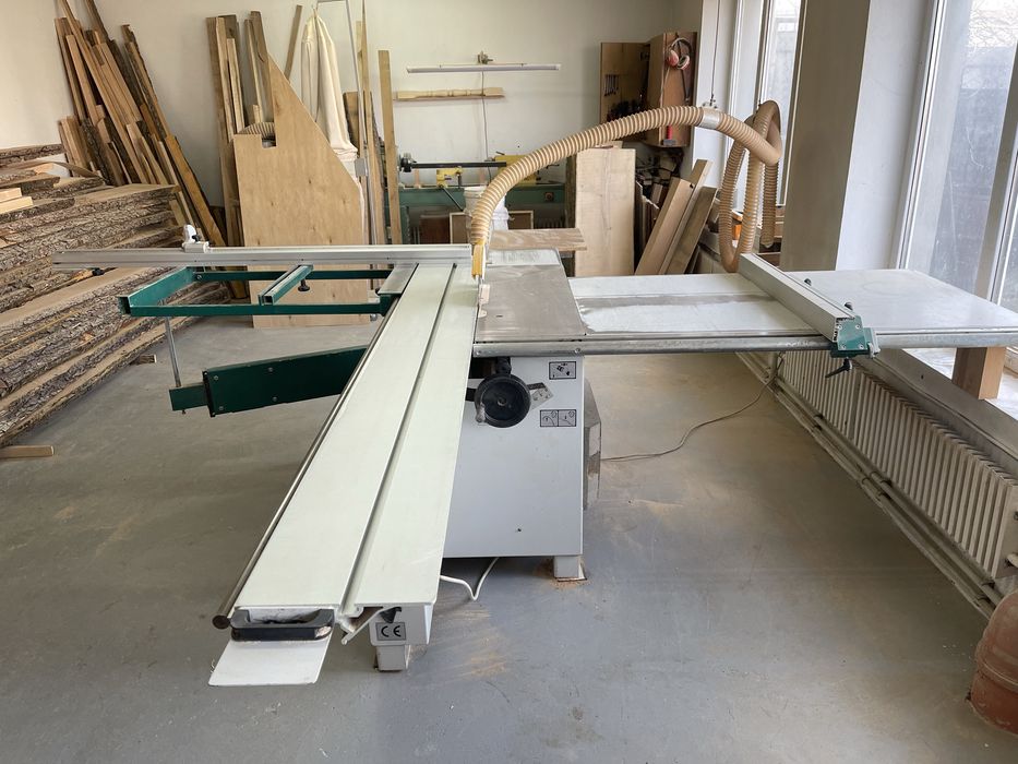 Форматно розкрійний станок