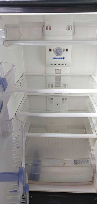 холодильник Whirlpool