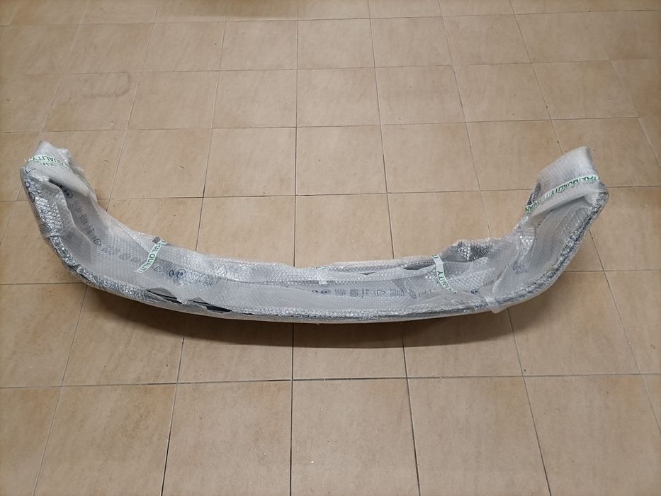 VW GOLF 97-*P/CH TRAS P/P (para choques traseiro) NOVO