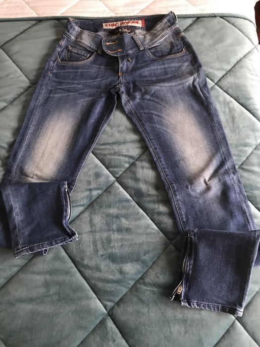 Vendo dois pares de calcas de ganga chic dress 34