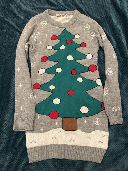 Новорічний светр розмір S-М