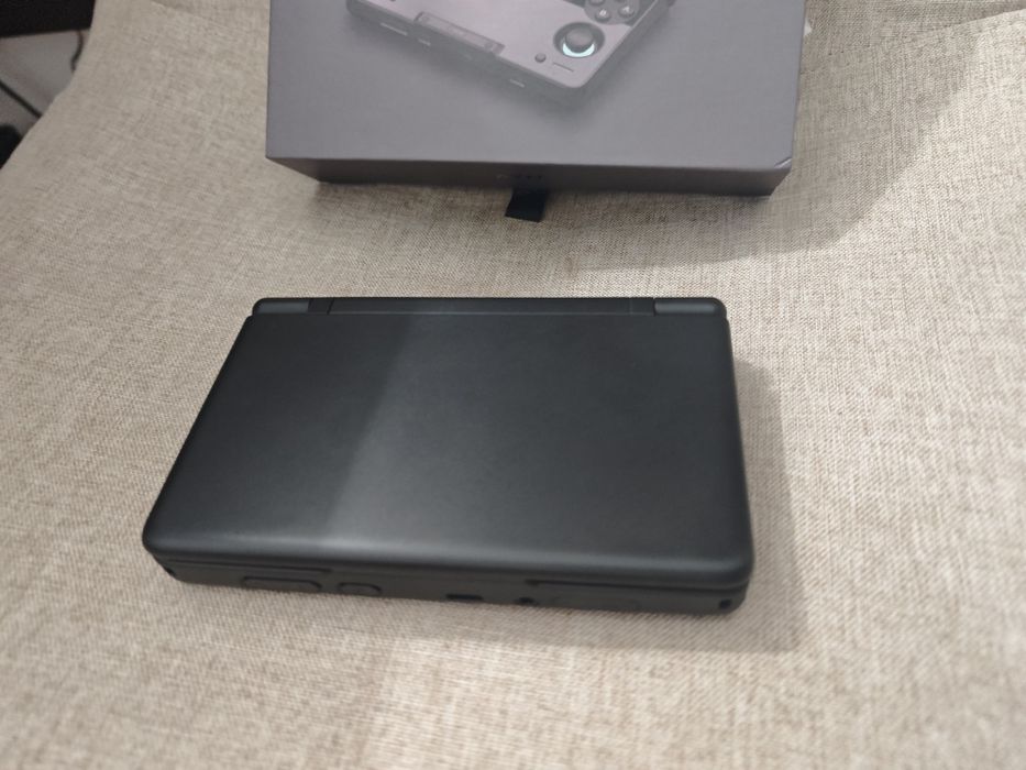 Ayn Thor - 8gb ram / 128gb