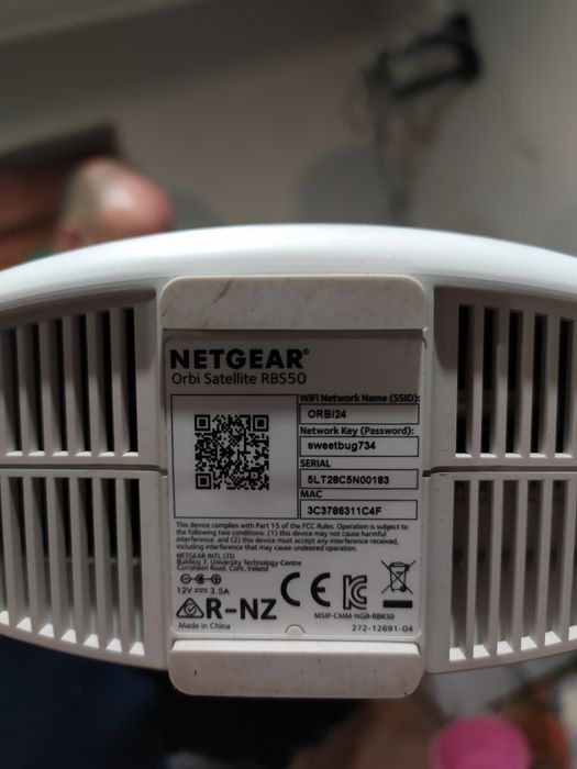 Додатковий роутер системи Netgear Orbi Satellite WiFi System RBS50