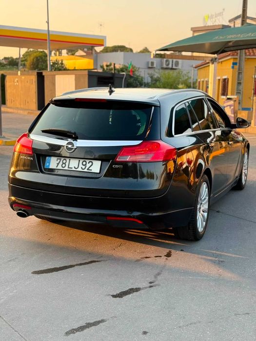 Opel Insignia Sports Tourer — fotografia 10