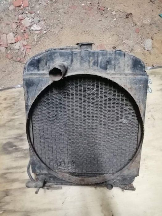 Radiador usado reparado  sem fugas kubota iseki