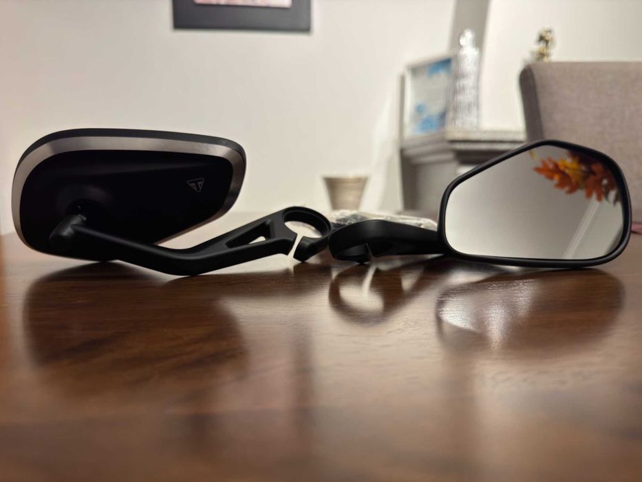 Espelho Retrovisor Original Triumph Bar-End (Ponta de Guidão)