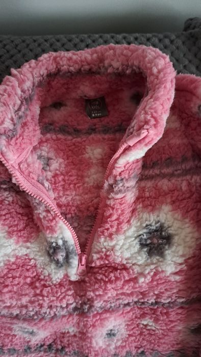 Nowa Bluza dziewczeca ciepła sherpa r 134