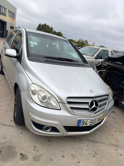 Mercedes Class B de 2011 Gasoleo B180 para peças