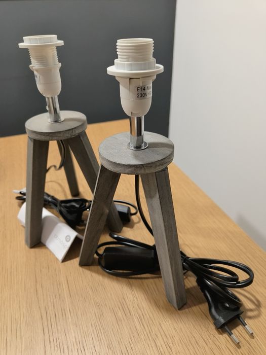 2 Candeeiros de mesa homa (novos)