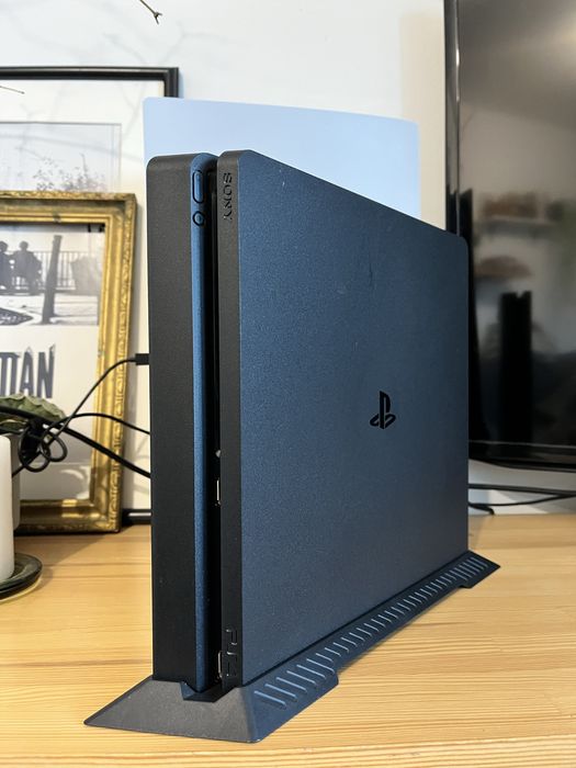 PS4-500G箱付き PlayStation 4 ジェット・ブラック 500GB CUH-2000AB01 箱付き