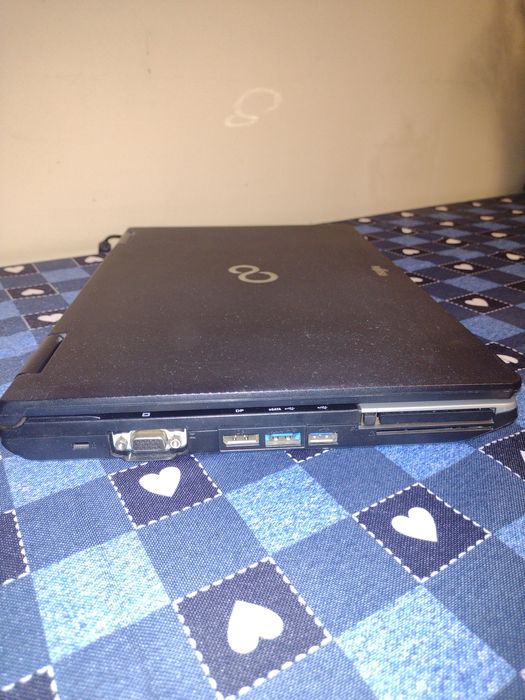 Laptop Fujitsu Lifebook E752 i5-3210M 4GB RAM, 120GB SSD, Win 10Pro