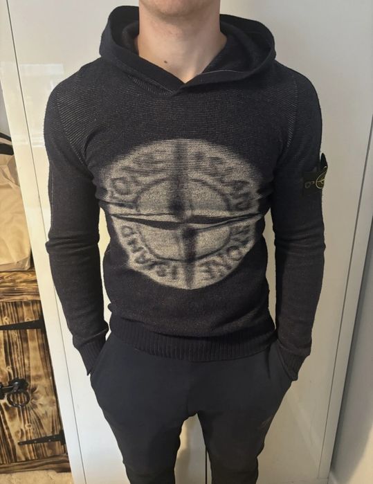 Кофта Stone island орігінал з великим лого та патчем рідка модель орігінал розмір С