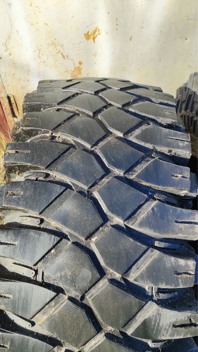 Maxxis Creepy Crawler 38.5X14.50 R16
