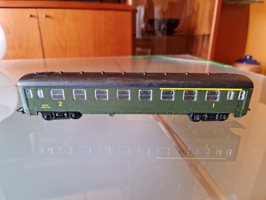 Carruagem vagão comboio jouef