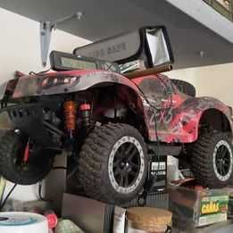 RH 4X4 com câmera e controle com Monitor