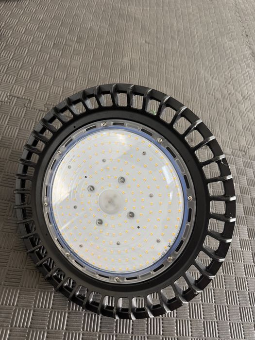 Projetor LED ROBLAN 150W 21.000lm – 4000K IP65