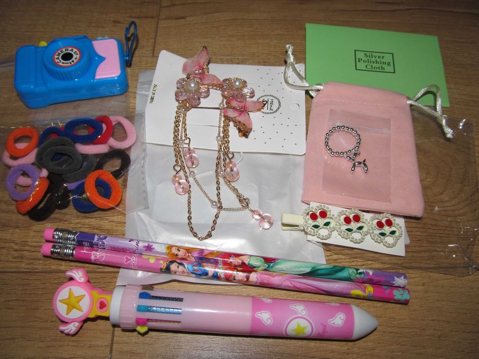 Заколка Метелики на волосся + подарунковий набір 8 шт