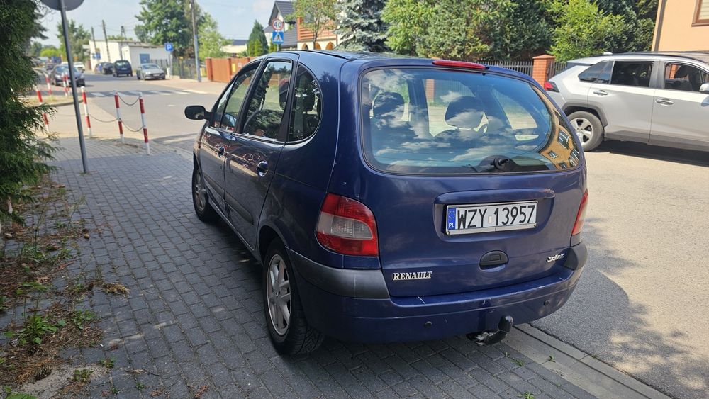 Sprzedam Renault Scenic z 2002