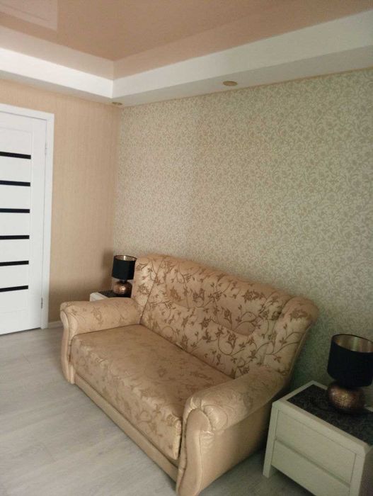 ПОДОБОВО оренда квартири Чугуїв! Центр. ПОСУТОЧНО аренда Чугуев 3х к!