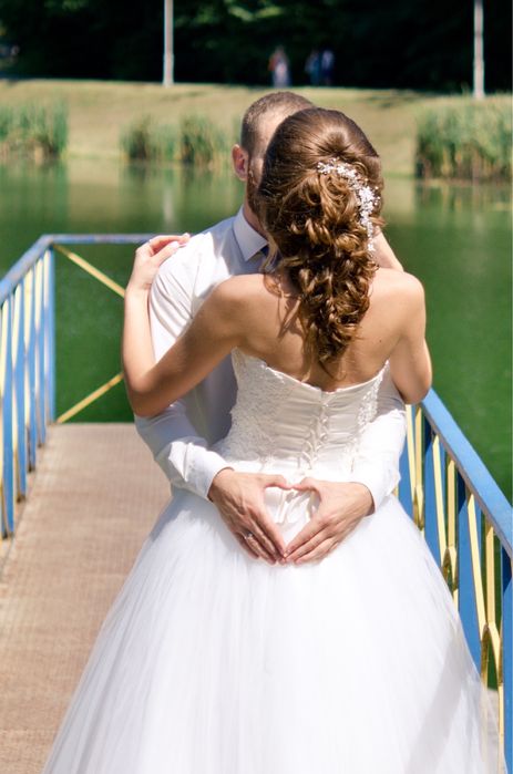 Весільна сукня !!!