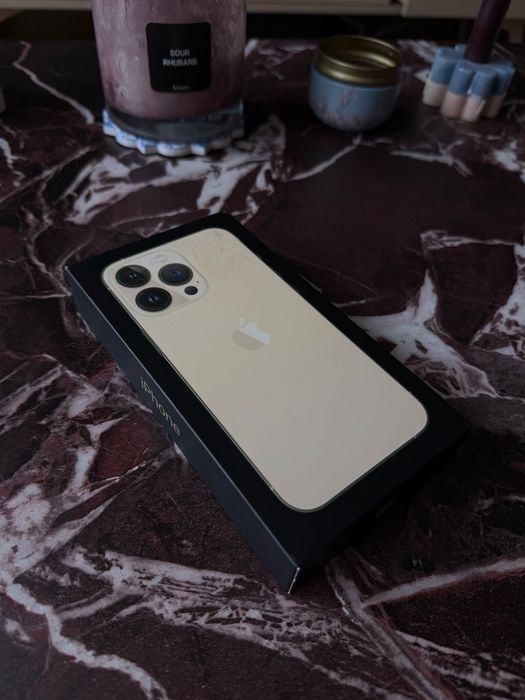 iPhone 13 Pro złoty