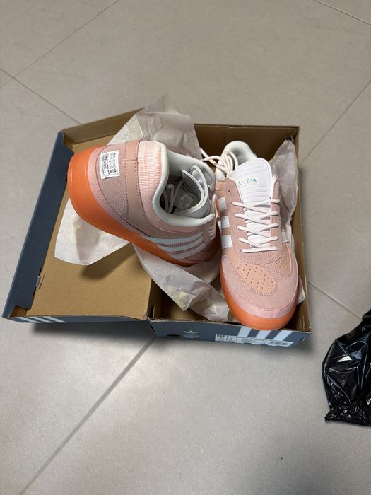 Tenis/sapatilhas unisexo da marca adidas gazelle tamanho 43 salmâo