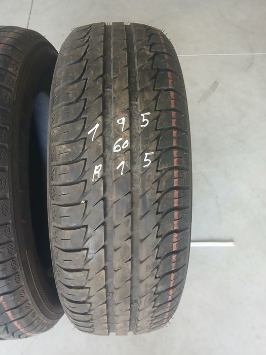 2 pneus 195 60 r15 Kleber