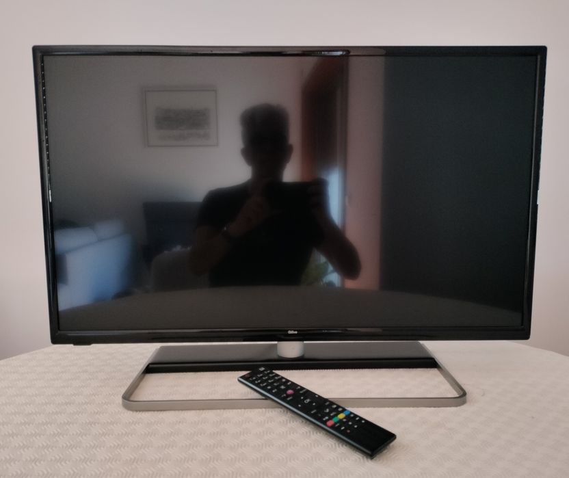 Qilive TV 32'' LED with HDMI, USB, and Ambient Lighting — Ready to Use!64752416948739122