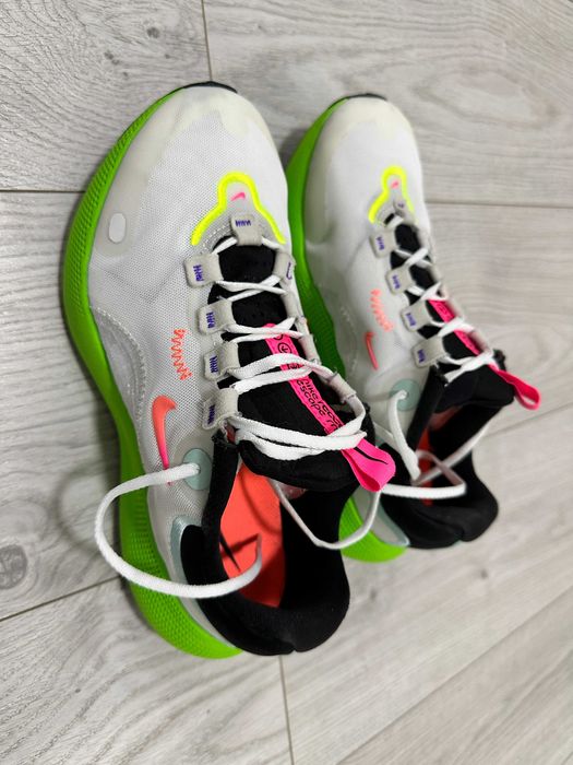 Жіночі кросівки для бігу Nike React Escape Rn 2 DJ9976-002