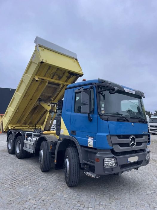 Mercedes Benz Actros 3241 / 8x4 - Bi Basculante - 2013