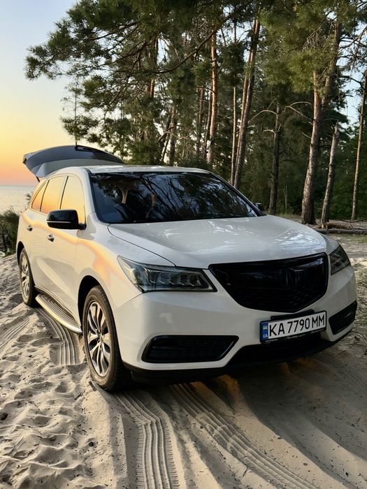 Продам власну, обслужену Акуру МДХ