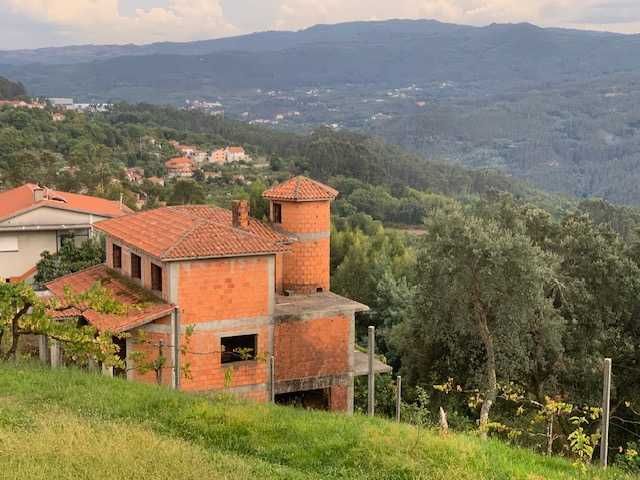 Moradia T3 em Rocas do Vouga (concelho de Sever do Vouga)