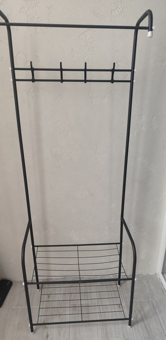 Вішалка металева