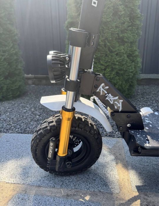 Електросамокат Kukirin M5 Pro