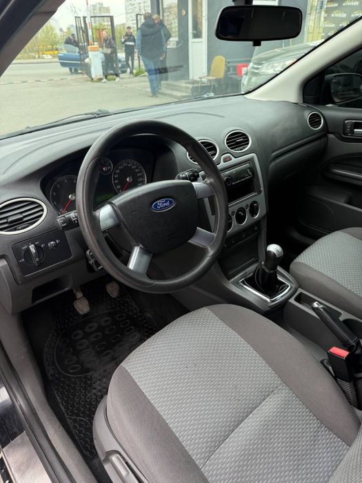 Ford Focus 2007.