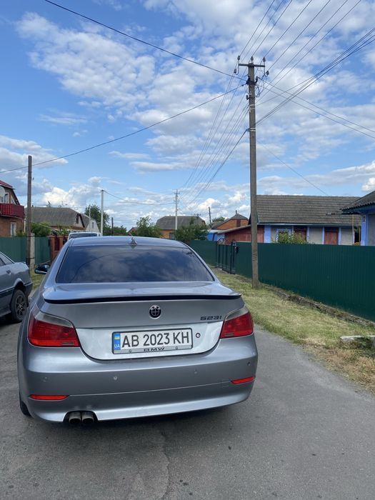 Бмв  е60 2005р 523