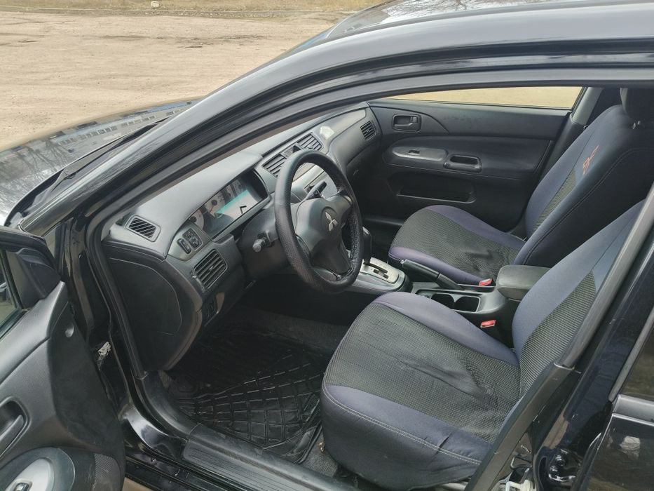 Mitsubishi lancer 1.6 бенз, автомат.
