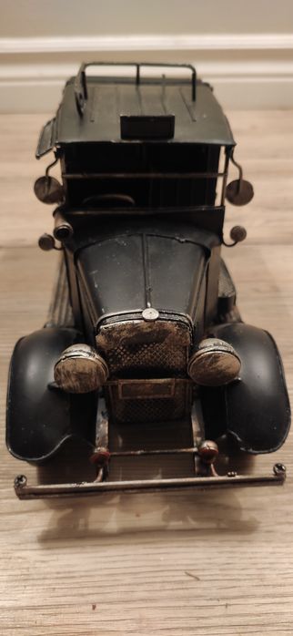 blaszana zabawka auto metalowy samochod autko dlugosc 28 cm