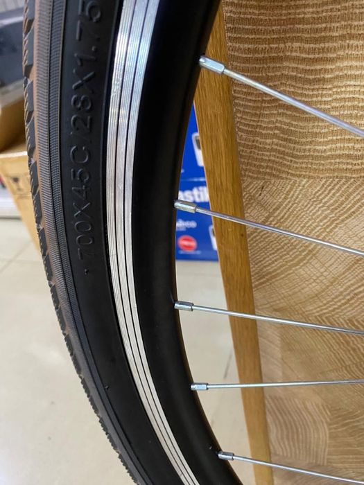 Колеса велосипедні 29" 26 24 передні задні  червячна втулка