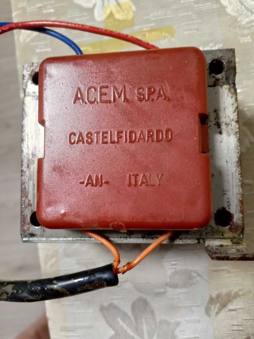 Трансформатор 220V 50Hz - 31,5V