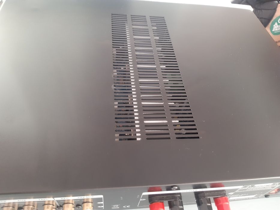 Wzmacniacz stereo USA  Music Hall a25.2  2x70watt